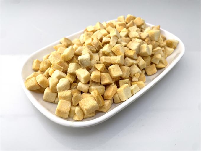 Sinocharm HACCP Ngọt đ&ocirc;ng lạnh Apricot 10 * 10mm Dice Gi&aacute; nh&agrave; m&aacute;y IQF Apricot Cubes Exporter đ&ocirc;ng lạnh Apricot Diced 2