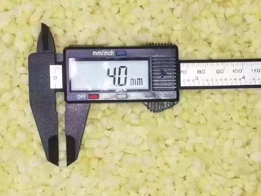 Sinocharm HALAL KOSHER tươi 4 * 4mm Trung Quốc IQF Ginger đ&uacute;c nh&agrave; cung cấp 1kg Ginger đ&ocirc;ng lạnh cho gia vị 0